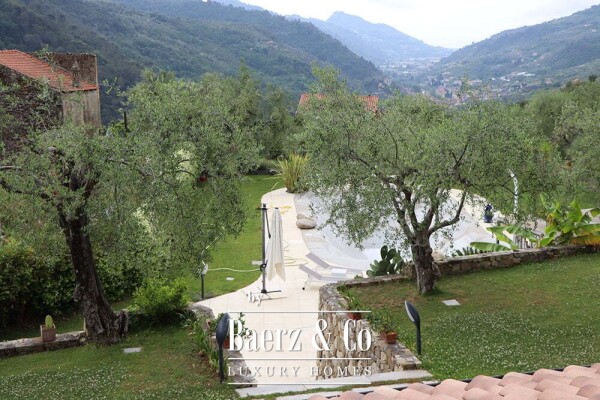 photo 47 Country house for sale 480 m²