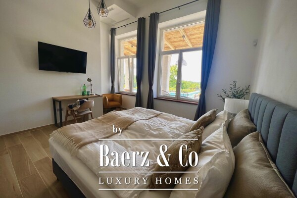 photo 20 Istria, Poreč, luxuriously renovated old school