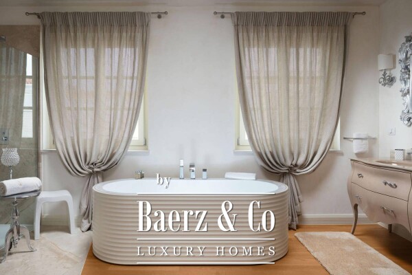 photo 16 Vabriga, luxurious villa of 302 m2 with a beautiful garden