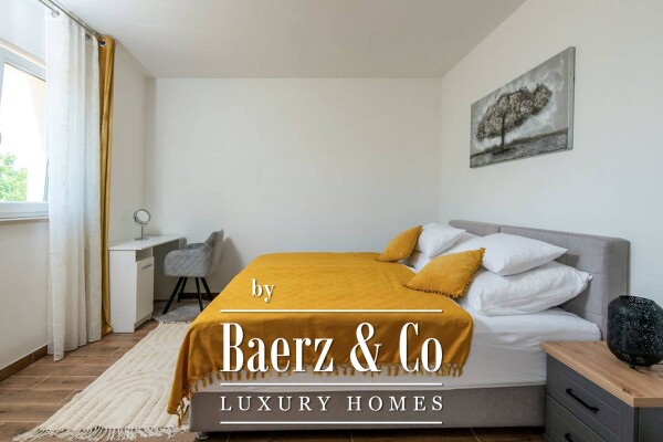 photo 17 Barban, two beautiful houses, with a large pool on a spacious plot of land