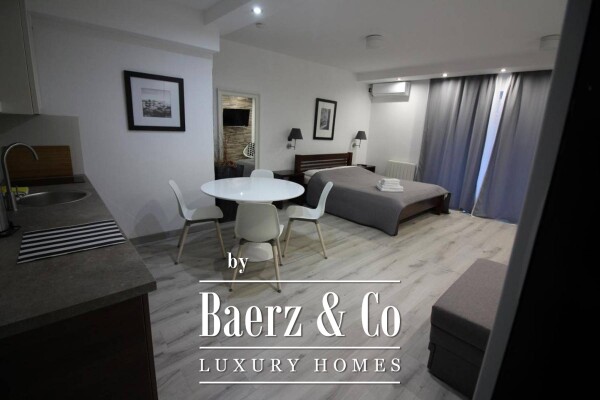 photo 10 Pješćana uvala, villa with 7 apartments overlooking the sea, 200 m from the beach