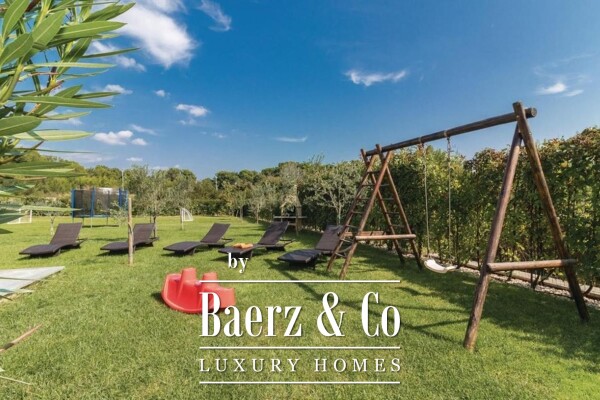 photo 35 Pula, Nova Veruda, superb villa with pool near the sea