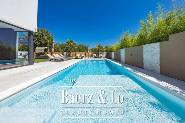 photo 2 Istria, Medulin, beautiful modern semi-detached villa NKP 220m2