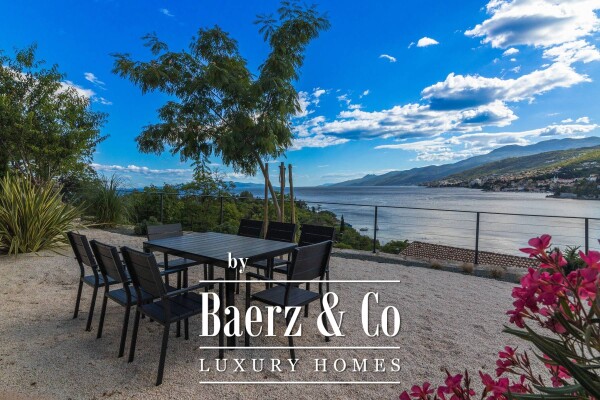 photo 19 Opatija, Volosko, luxurious four-bedroom apartment in the first row to the sea, NKP 132,51 m2