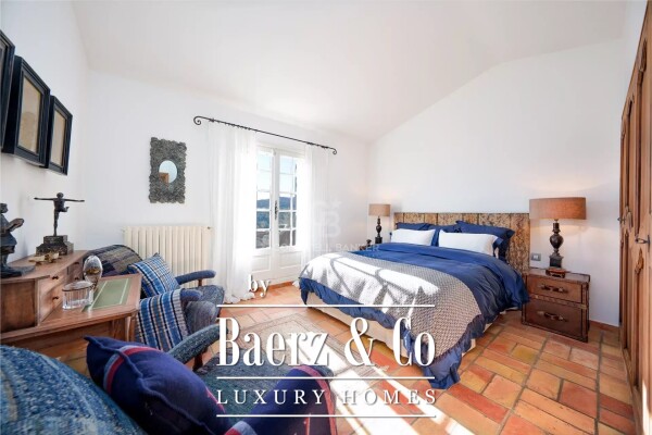 photo 14 Mandelieu's hill - Provencal-style villa - Sea view