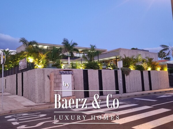 photo 50 Discover a Masterpiece of Modern Elegance in Playa Paraíso