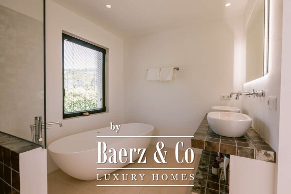 photo 29 Beautiful luxury home in Jesús, Jesús