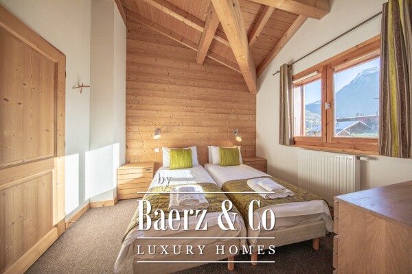 photo 11 3-BEDROOM APARTMENT + MOUNTAIN CORNER - CLOSE TO THE CENTER