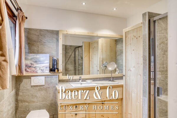 photo 10 240 SQ.M CHALET WITH DOMINANT AND PANORAMIC VIEW