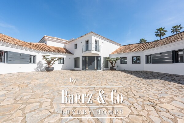 photo 2 Beautiful luxury home in Sotogrande, Sotogrande Costa - Reyes y Reinas