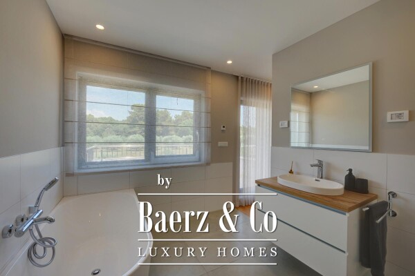 photo 24 Istria, Pomer: Exclusive Modern Villa 260 m2 with Pool and Sea View, 400m from Coast