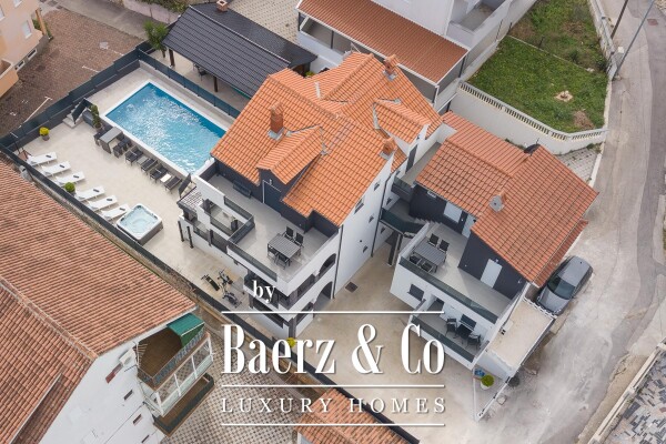 photo 2 Čiovo, Okrug, villa with six apartment units and swimming pool
