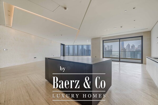 photo 9 Super Luxury | Penthouse | Vacant