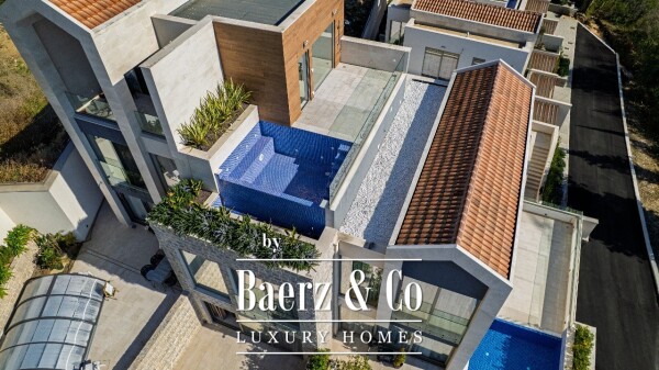 photo 2 House in Tivat with Pool