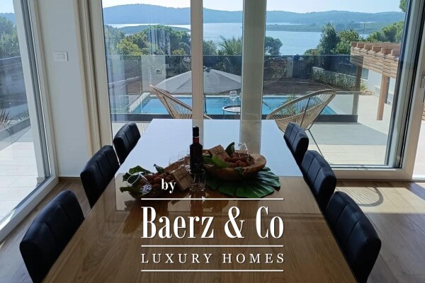 photo 10 Medulin, Pomer - beautiful villa with wellness NUA 195 m2 with sea view - 150 m from the sea