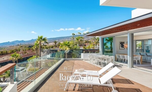 photo 2 Top class apartment in Abama