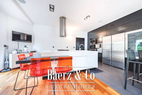 photo 6 Zagreb, Šestine, luxury villa with a spacious garden and swimming pool