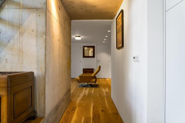 photo 16 Oostzanerdijk 92