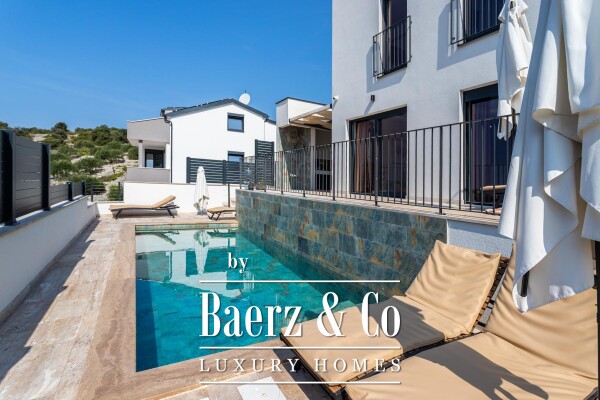 photo 5 Sevid, NEW BUILD, modern villa with a pool, NFA 151 m²