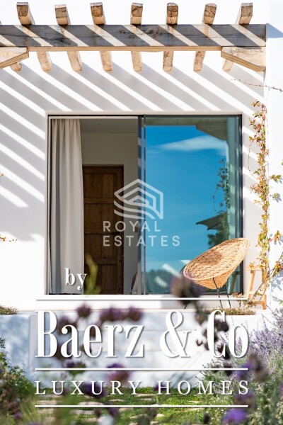 photo 16 Beautiful luxury home in Santa Gertrudis