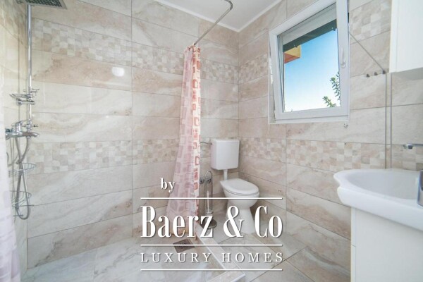 photo 23 Makarska, Veliko Brdo, beautiful apartment house with swimming pool