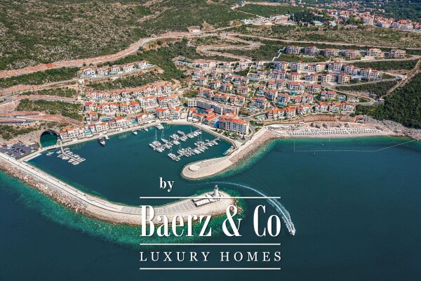 photo 14 Luxury Three Bedroom Apartment with Panoramic Seaview in Montenegro