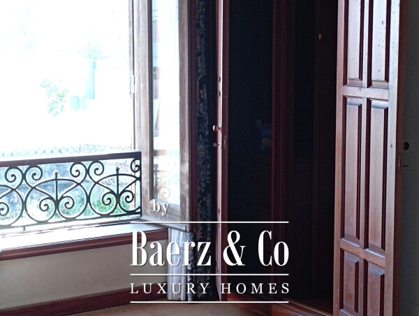 photo 8 Traditional house for restoration