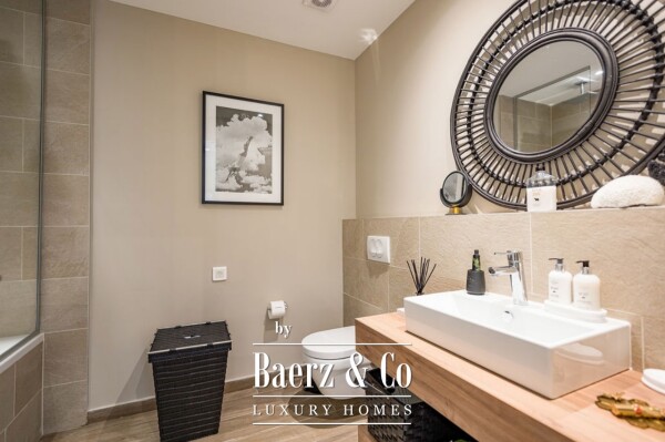 photo 11 Two Bedroom Apartment near Sea in a Luxury Project