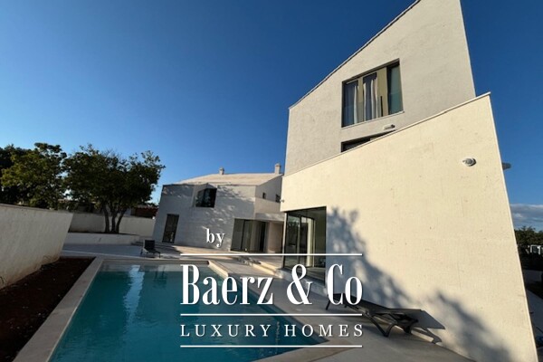 photo 16 Brac, two separate modern houses with a large terrace, near Bol