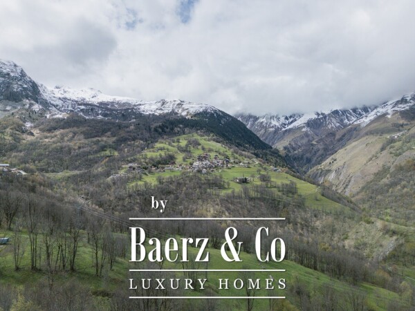 photo 17 SPACIOUS FAMILY CHALET - GOOD RENTAL YIELD