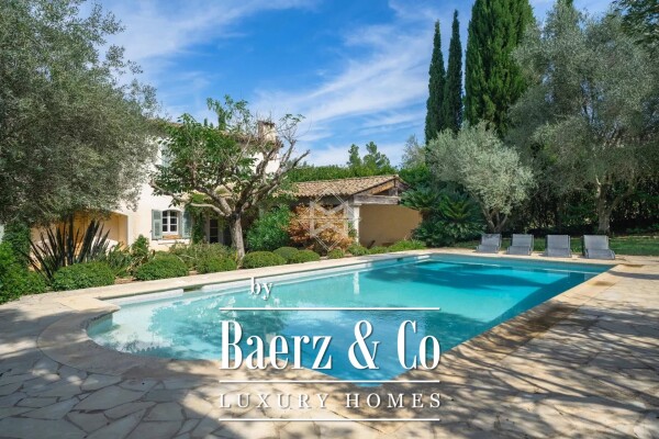 photo 4 Provençal villa in bastide style