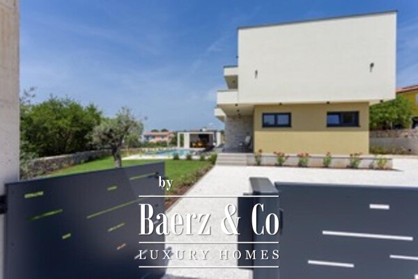 photo 11 Istria, Smoljanci - quality and modern detached house, 208 m2, heated swimming pool 40 m2