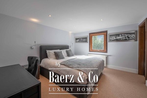 photo 14 10-ROOM CHALET IN THE LES PRAZ AREA - BREATHTAKING VIEWS