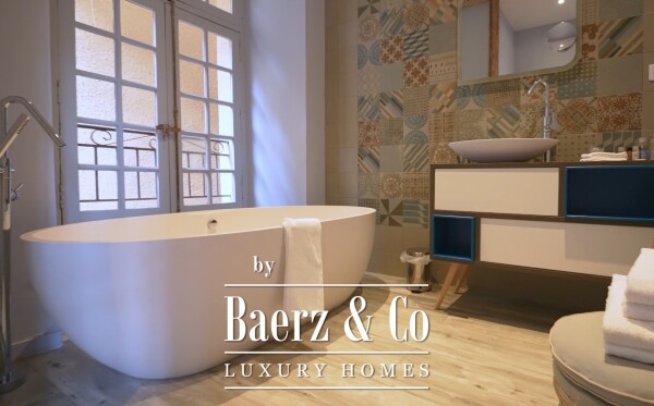 photo 27 Castle fully renovated with 16 hectares, 5.000 sqm and Helipad