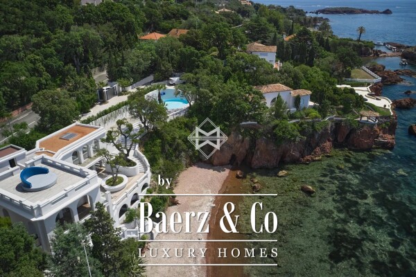 photo 3 Unique waterfront property