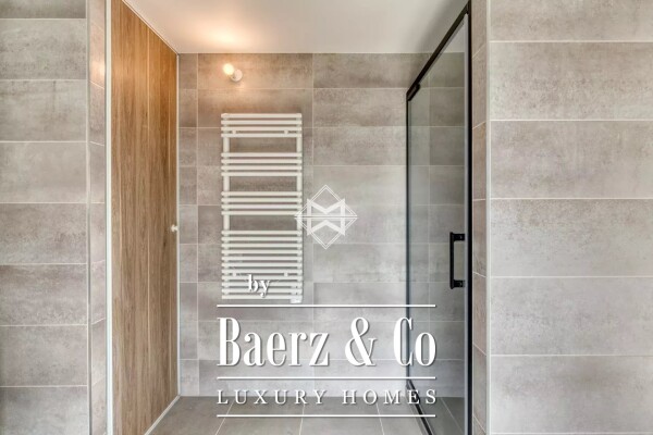 photo 15 In La Croix-Valmer - turnkey villa with open views of nature and a glimpse of the sea