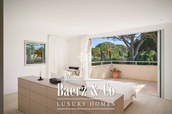 photo 8 New villa within walking distance of the beaches