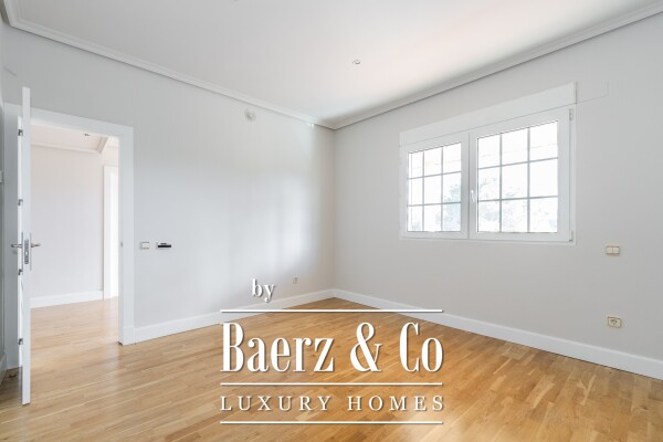 photo 24 Calle Principal 