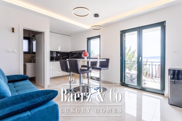 photo 10 Ciovo, luxury villa with pool and sea view