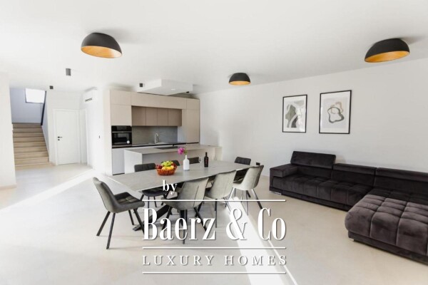 photo 5 Pag, Mandre, urban villa with swimming pool and sea view