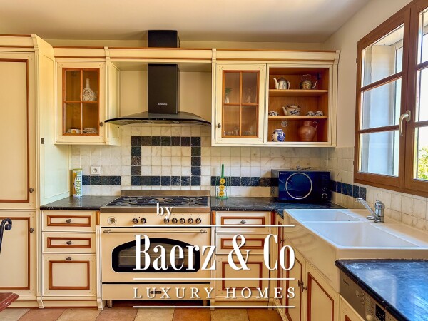 photo 13 Sale Villa exceptional sea view swimming pool double garage garden- 5 Rooms 250 m2 - Saint-Aygulf