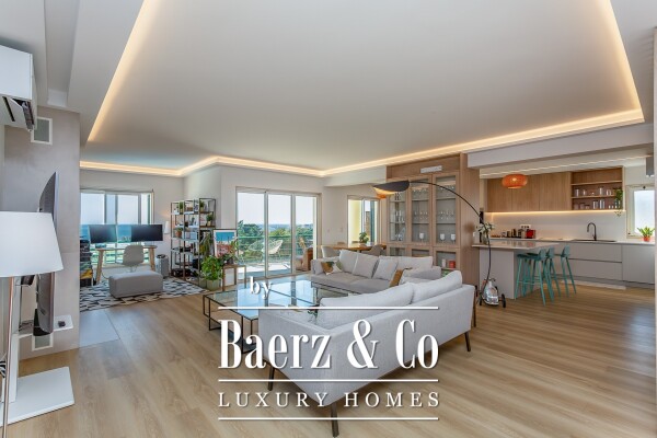 photo 4 5-Bedroom Penthouse in Estoril - Sea View