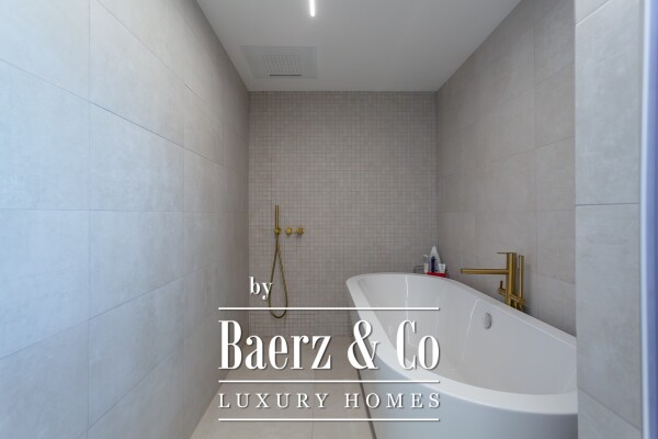 photo 32 5-Bedroom Penthouse in Estoril - Sea View