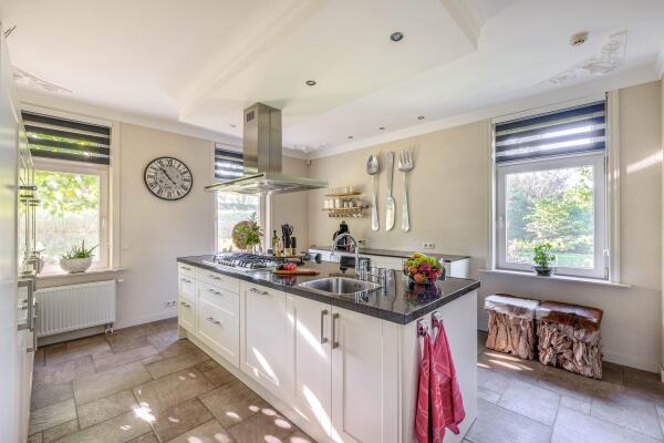 photo 24 Provincialeweg Oost 64