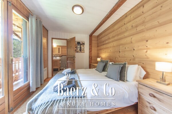 photo 18 AUTHENTIC 4-BEDROOM CHALET - CLOSE TO SKI LIFTS