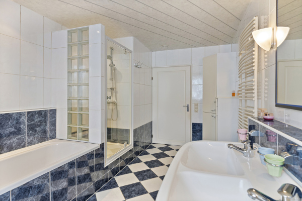 photo 32 De Markerichter 70