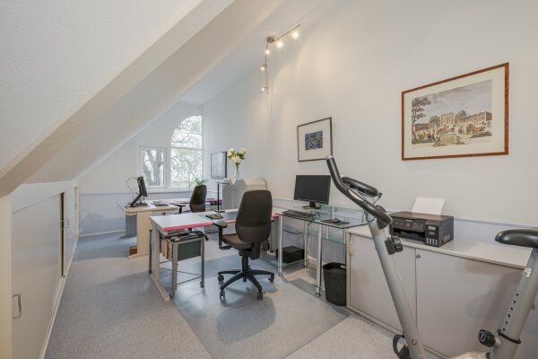 photo 24 Voorschoterweg 71 B