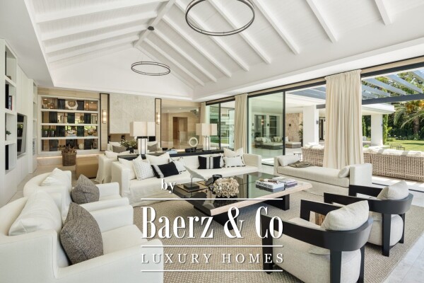 photo 5 Villa - Nueva Andalucia - Marbella - Ref: 8636