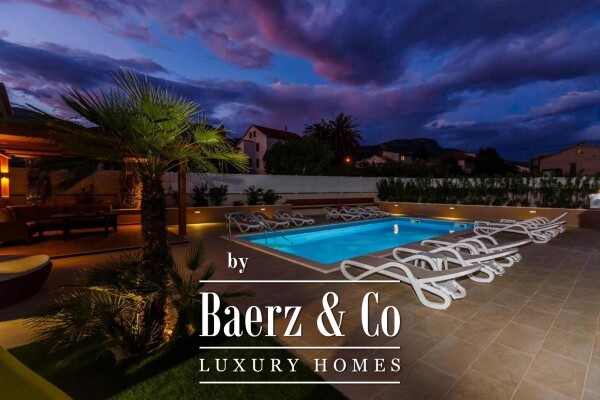 photo 22 Kaštel Lukšić, villa with pool and sea view