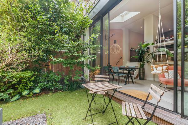 photo 38 Warmondstraat 85 H